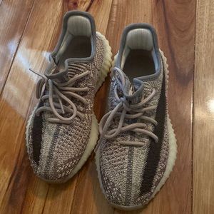 Yeezy boost 350 V2